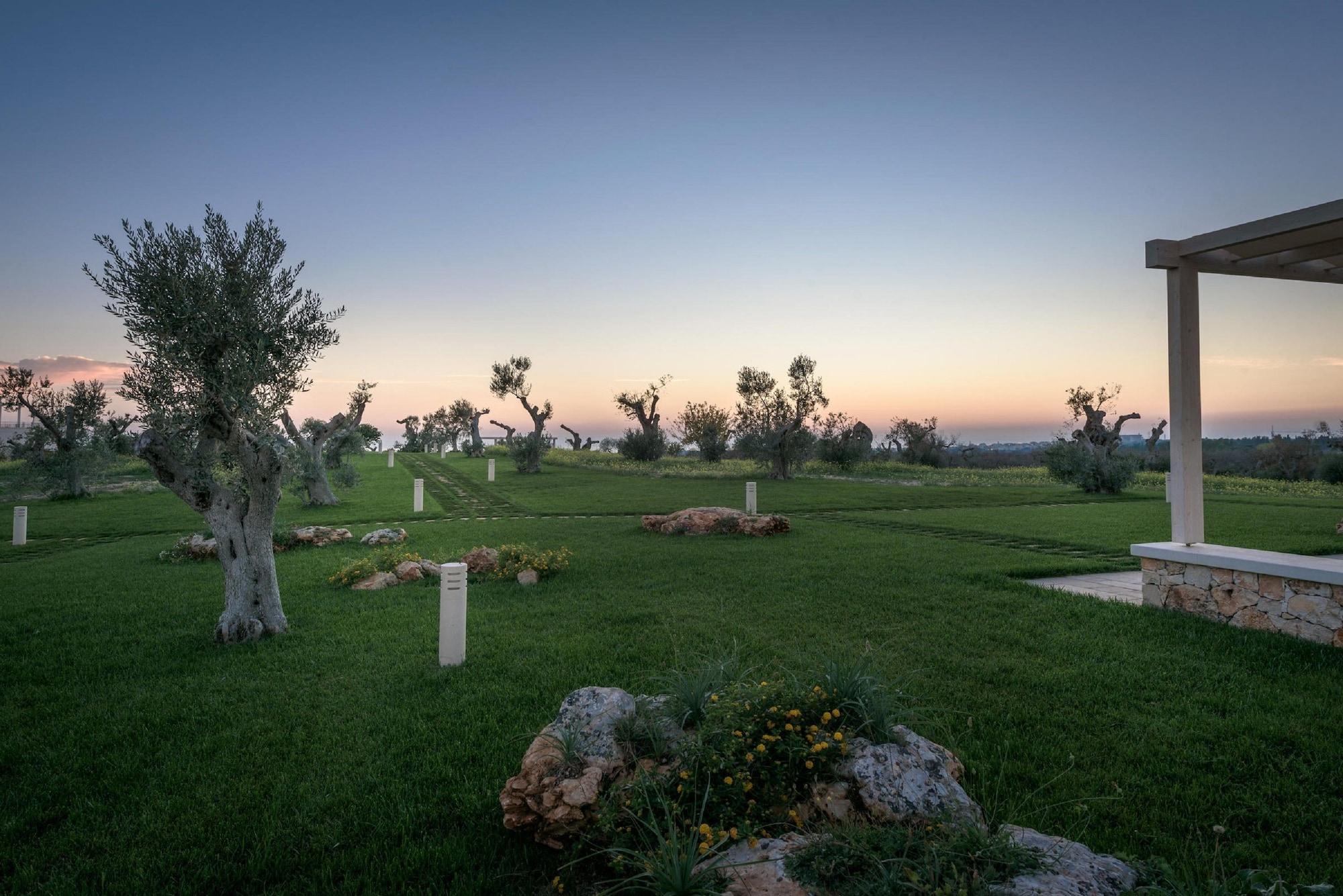 Tenuta Monticelli Bio Relais อเลซิโอ ภายนอก รูปภาพ