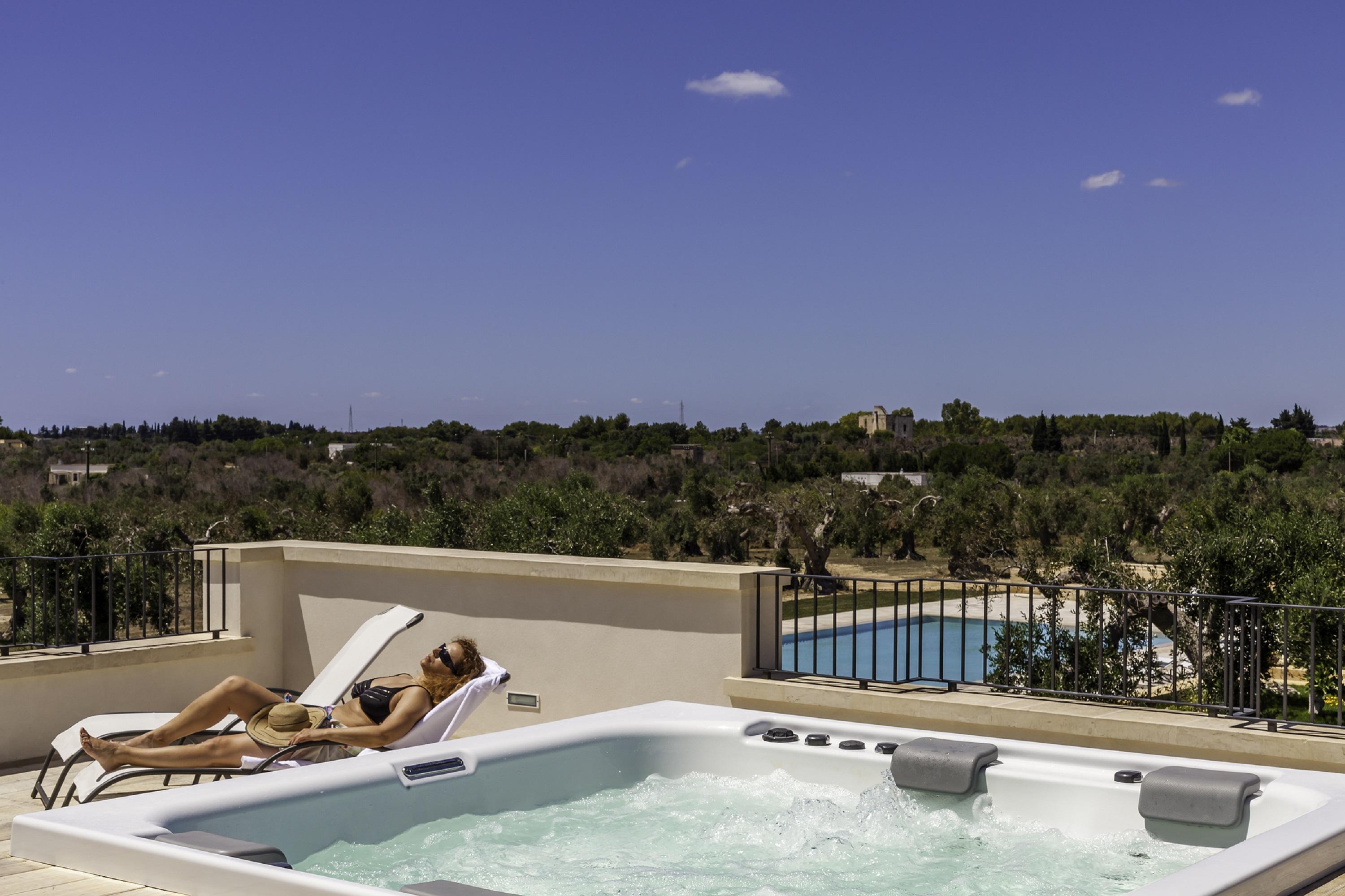 Tenuta Monticelli Bio Relais อเลซิโอ ภายนอก รูปภาพ