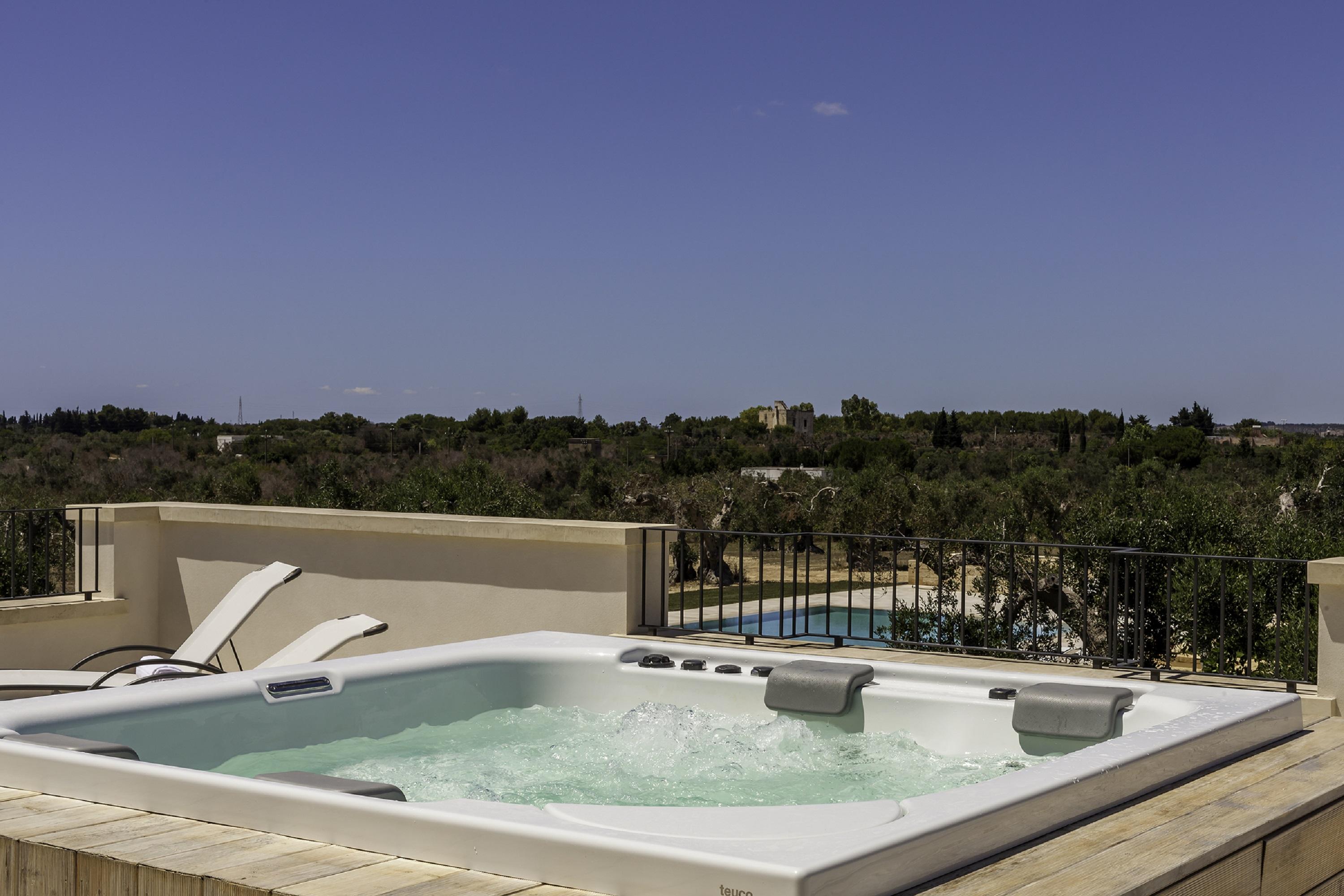 Tenuta Monticelli Bio Relais อเลซิโอ ภายนอก รูปภาพ