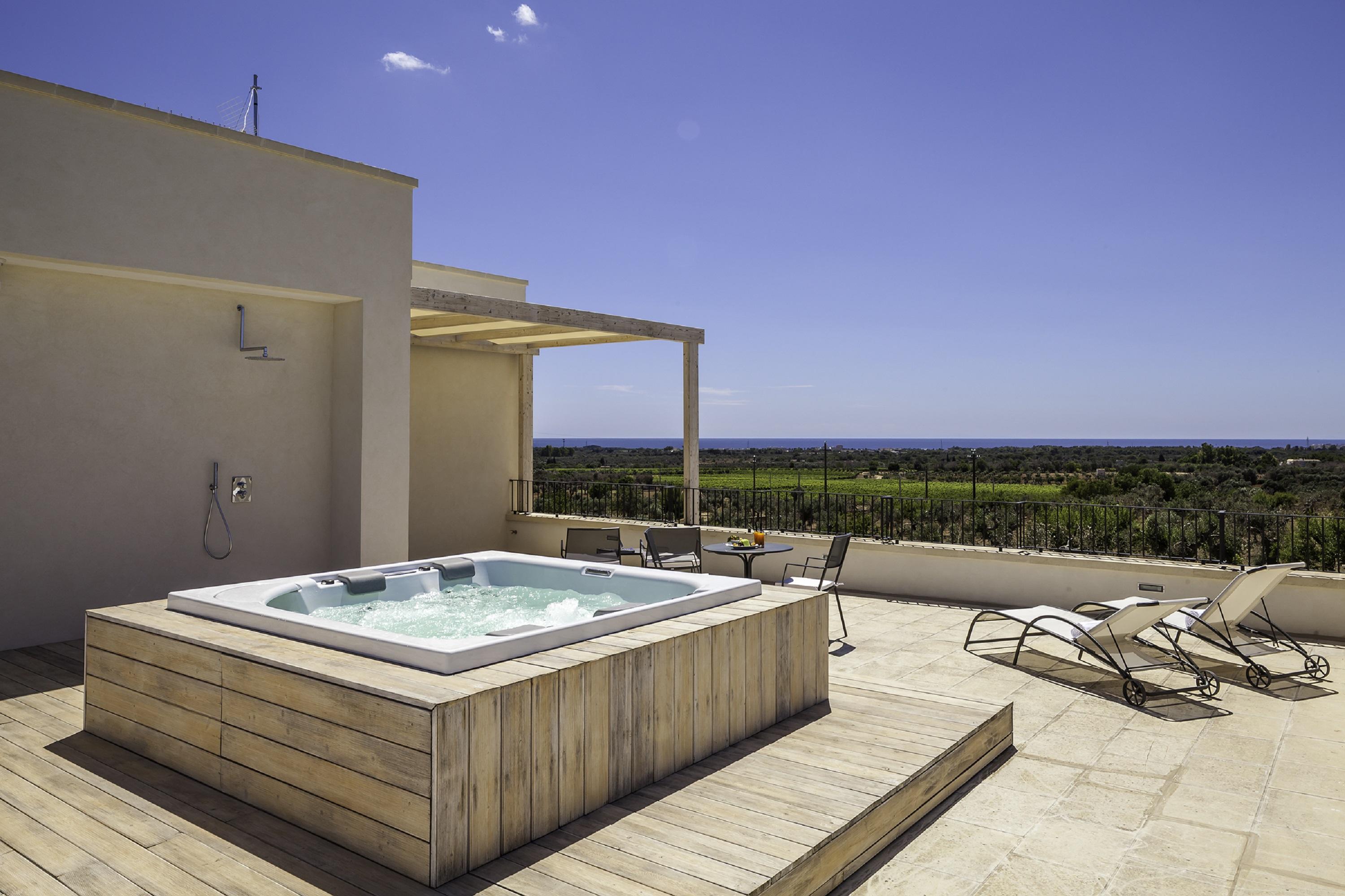 Tenuta Monticelli Bio Relais อเลซิโอ ภายนอก รูปภาพ