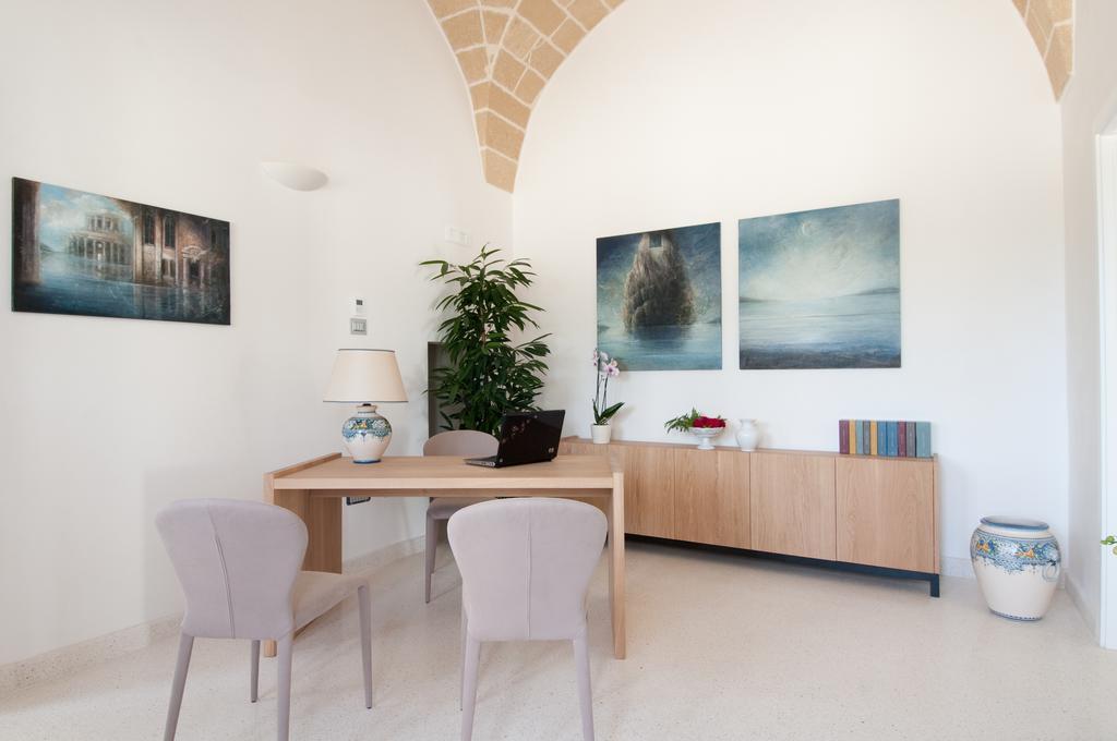 Tenuta Monticelli Bio Relais อเลซิโอ ภายนอก รูปภาพ