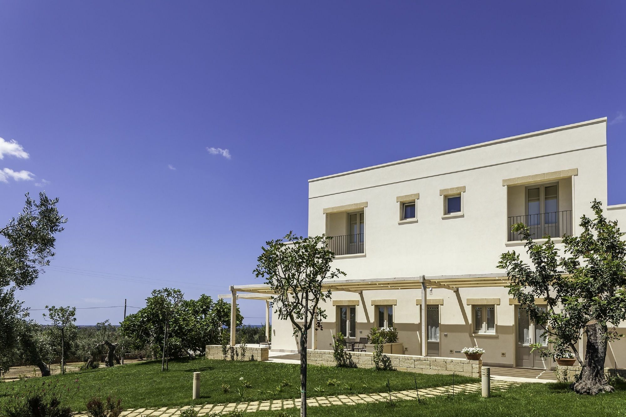 Tenuta Monticelli Bio Relais อเลซิโอ ภายนอก รูปภาพ